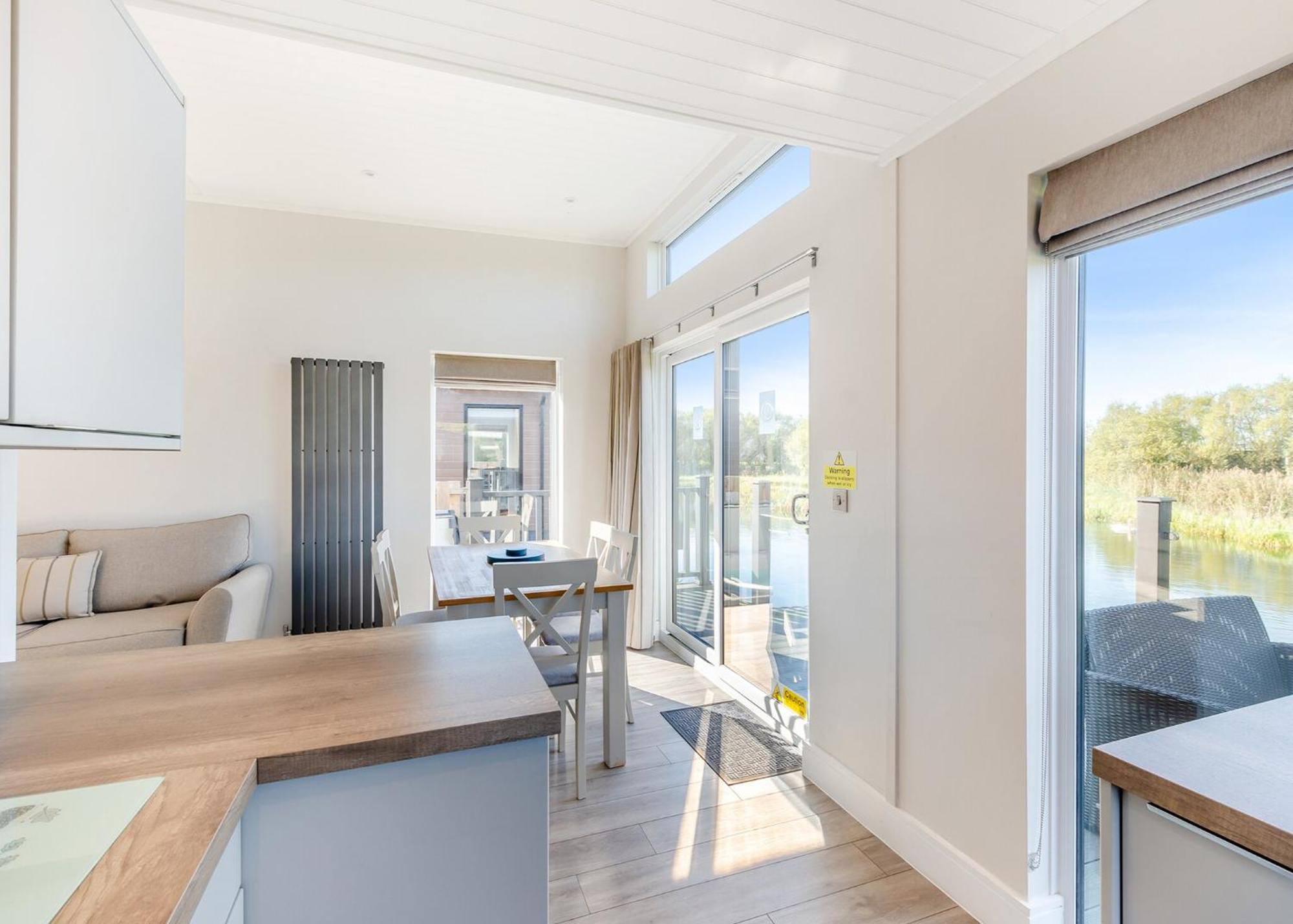 Waterside Hambleton Lakeside Lodges Poulton-le-Fylde エクステリア 写真