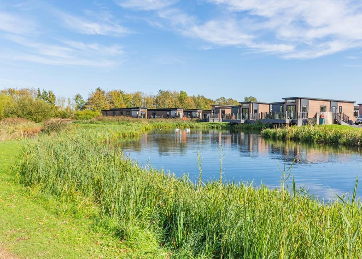 Waterside Hambleton Lakeside Lodges Poulton-le-Fylde エクステリア 写真