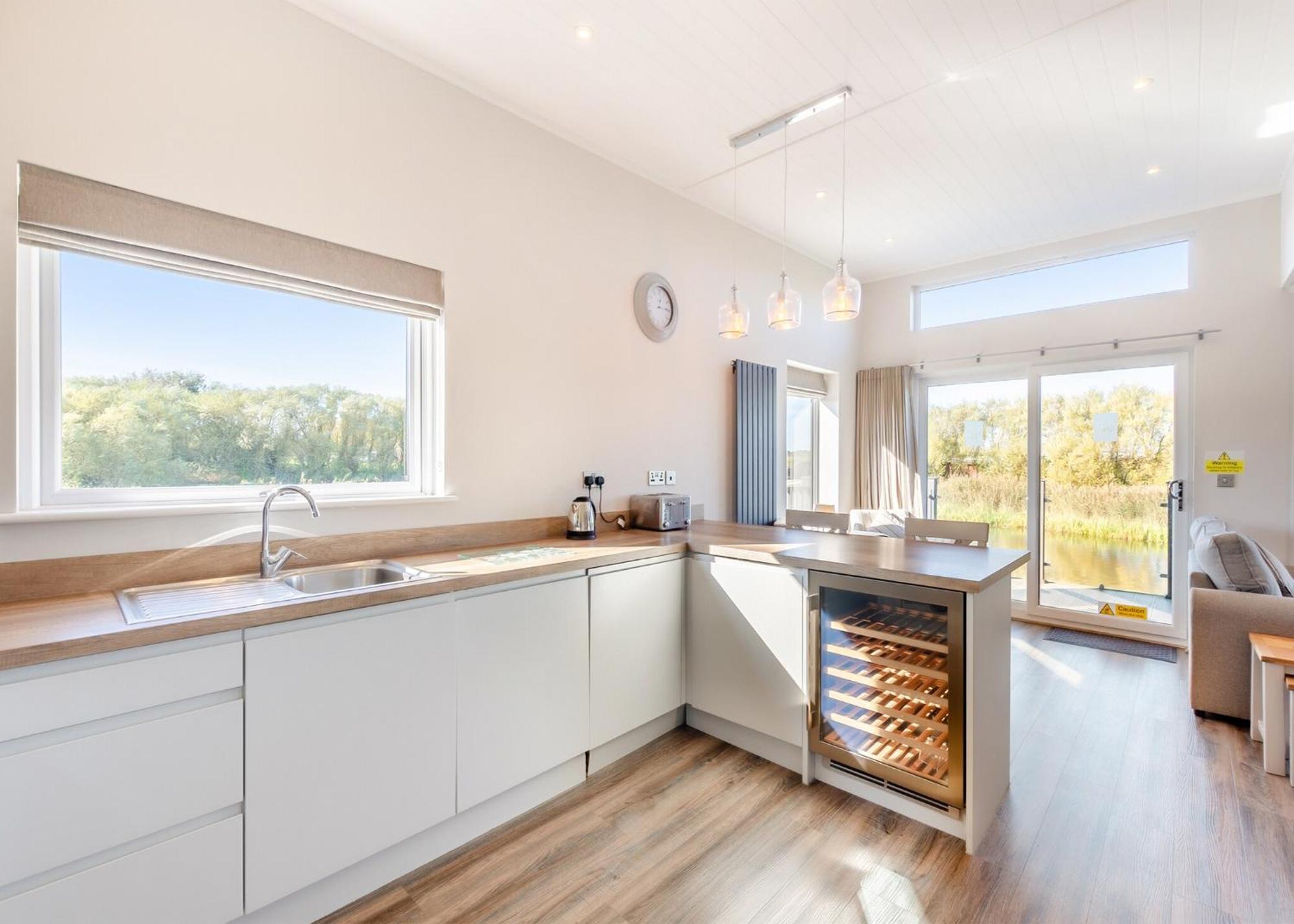 Waterside Hambleton Lakeside Lodges Poulton-le-Fylde 部屋 写真