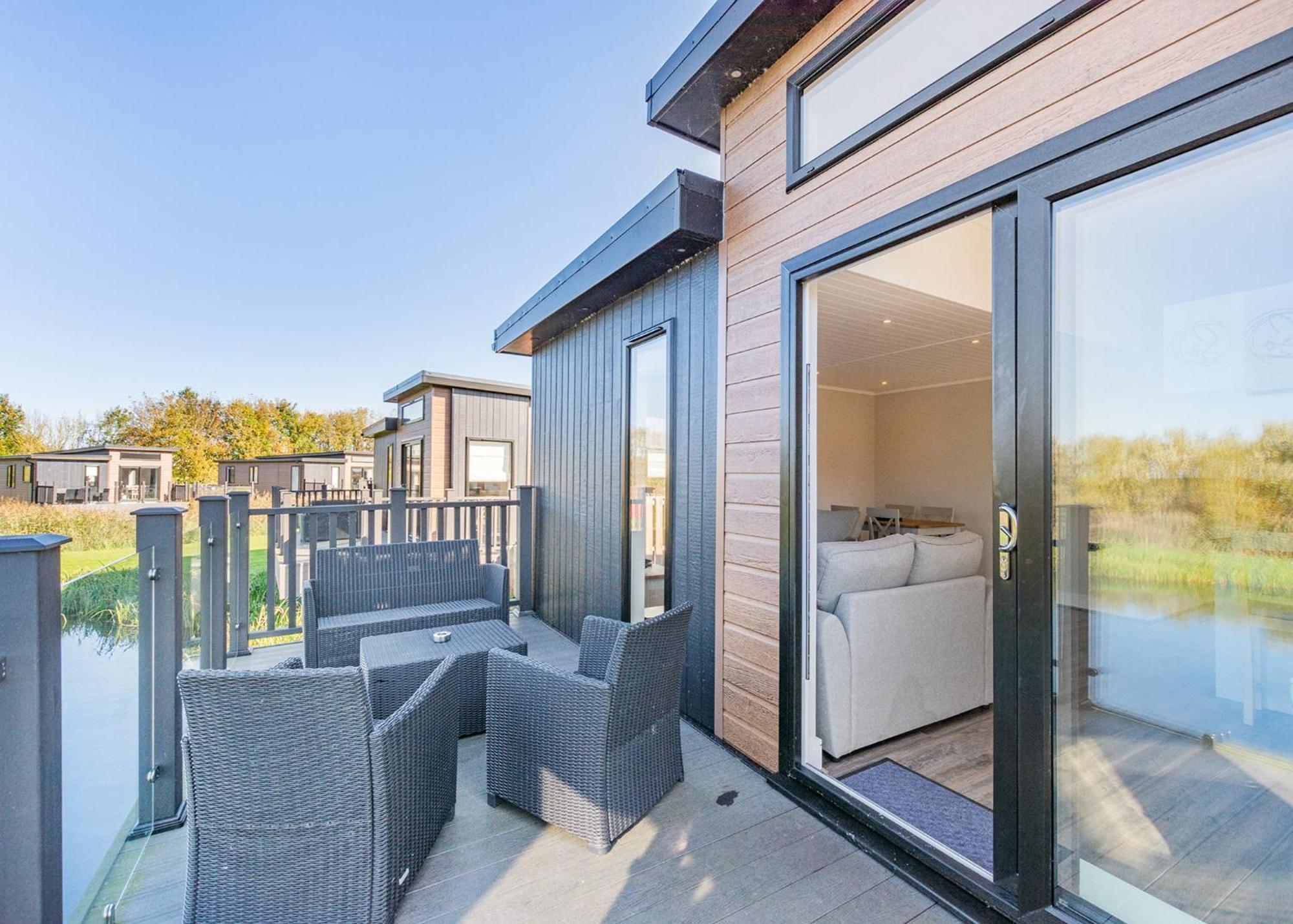 Waterside Hambleton Lakeside Lodges Poulton-le-Fylde エクステリア 写真